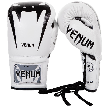 VENUM GIANT 3.0 BOXING GLOVES BLACK/SILVER NAPPA LEATHER 